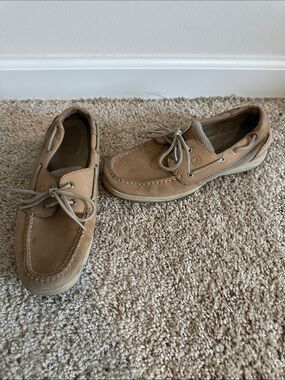 Women’s Sperry Shoes